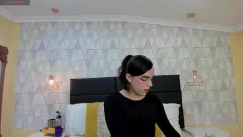 Justine online show from 18, 10, 2025