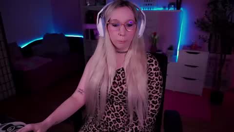 Kerry online show from 2, 1, 2025