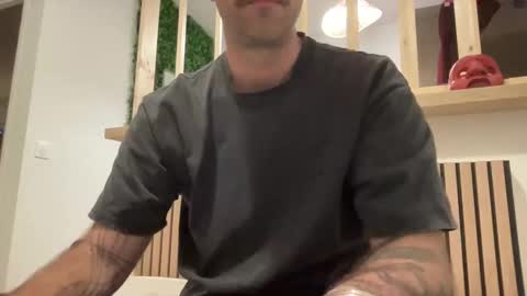 Snapshot of justmeandyou00 chatting on 27, 2, 2025 justmeandyou00 online show from 27, 2, 2025