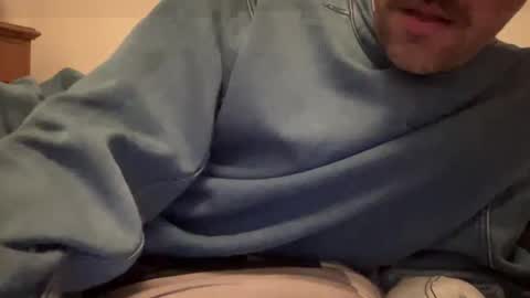 Snapshot of justmeandyou00 chatting on 1, 3, 2025 justmeandyou00 online show from 1, 3, 2025