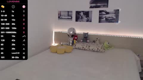 Julie online show from 10, 1, 2026