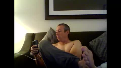 Snapshot of jvn2469 chatting on 23, 11, 2025 jvn2469 online show from 23, 11, 2025