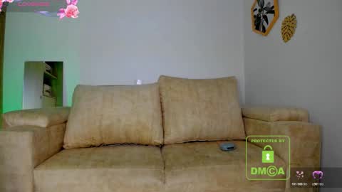 Snapshot of k4ymull3r_ chatting on 18, 11, 2025 Kayli online show from 18, 11, 2025