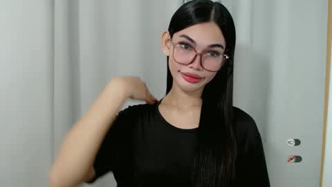 Snapshot of kaamy_dake chatting on 1, 11, 2025 KAAMY online show from 1, 11, 2025