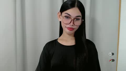 Snapshot of kaamy_dake chatting on 2, 11, 2025 KAAMY online show from 2, 11, 2025