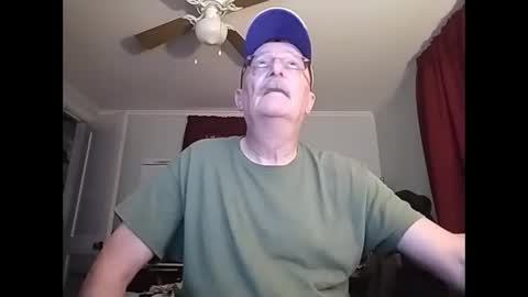 Snapshot of kabriggs137 chatting on 18, 12, 2024 kabriggs137 online show from 18, 12, 2024