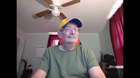 Snapshot of kabriggs137 chatting on 27, 12, 2024 kabriggs137 online show from 27, 12, 2024