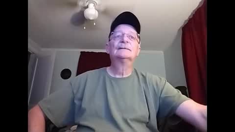 Snapshot of kabriggs137 chatting on 26, 2, 2025 kabriggs137 online show from 26, 2, 2025