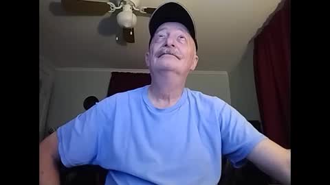 Snapshot of kabriggs137 chatting on 12, 3, 2025 kabriggs137 online show from 12, 3, 2025