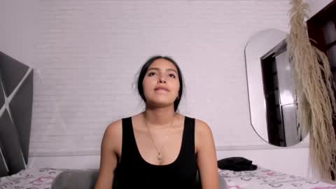 Snapshot of kaelaa18 chatting on 17, 11, 2025 Kaela online show from 17, 11, 2025