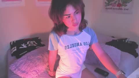 Snapshot of kai_novoa chatting on 25, 10, 2025 Kai Novoa online show from 25, 10, 2025