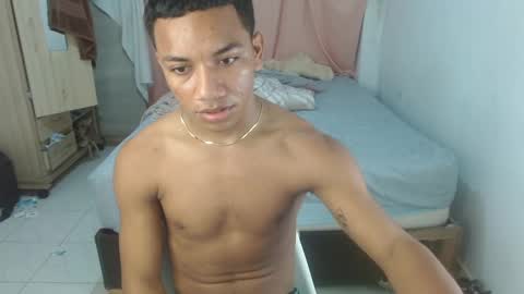 Snapshot of kai_sam chatting on 20, 12, 2024 kai online show from 20, 12, 2024