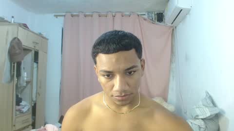 Snapshot of kai_sam chatting on 2, 1, 2025 kai online show from 2, 1, 2025