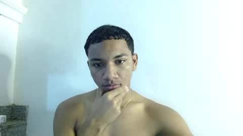 Snapshot of kai_sam chatting on 4, 1, 2025 kai online show from 4, 1, 2025