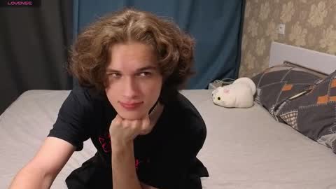 Snapshot of kai_sushi chatting on 5, 3, 2026 Kai online show from 5, 3, 2026