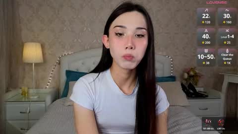 Kaia Monday Thursday FridaySaturdaySunday online show from 20, 11, 2025