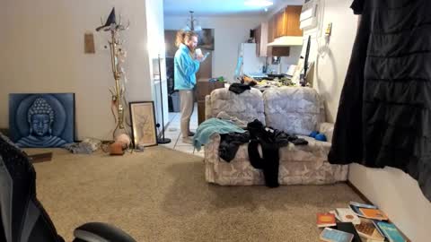 Kaiku77 online show from 3, 12, 2025