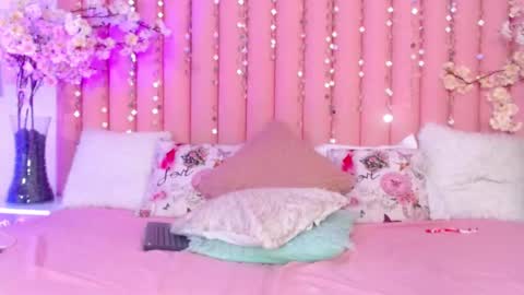 kailye Jones online show from 27, 12, 2024