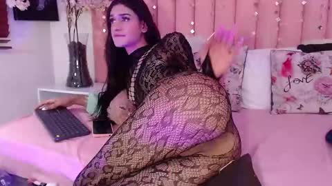 kailye Jones online show from 30, 1, 2025