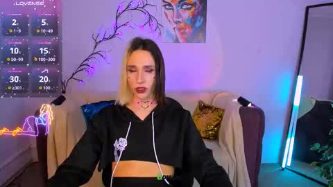 Kiara online show from 10, 9, 2025