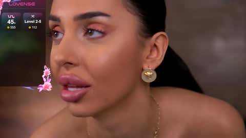 Kaira online show from 5, 12, 2025