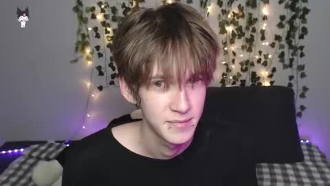 Snapshot of kaislutx chatting on 16, 11, 2025 slutkai online show from 16, 11, 2025