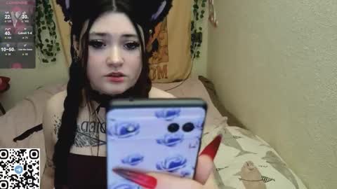 Snapshot of kaisythesmall chatting on 2, 11, 2025 Kessy online show from 2, 11, 2025