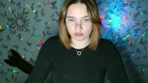 Kaitlin online show from 28, 9, 2025