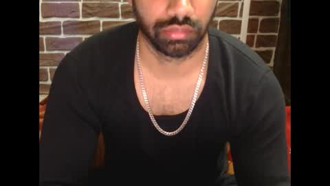 Vicky online show from 23, 12, 2024