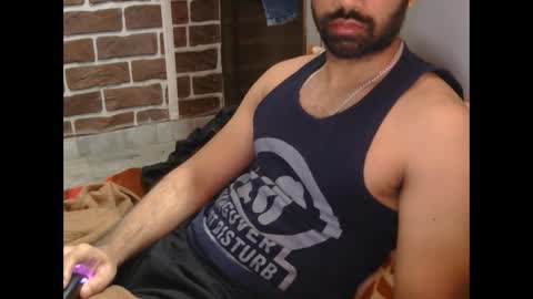 Vicky online show from 23, 12, 2024