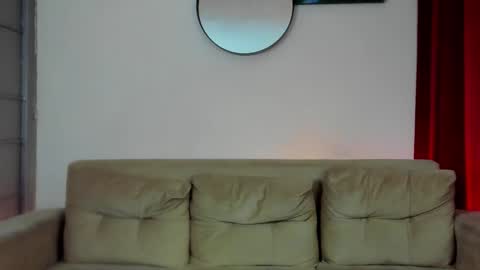 kale thomson online show from 2, 2, 2026