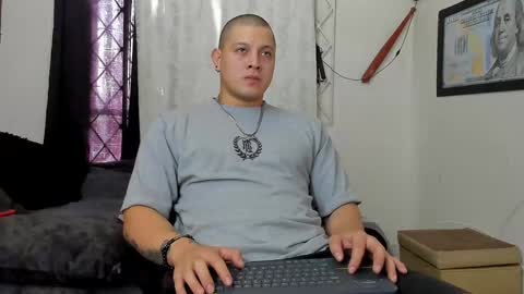 Snapshot of kaledd_musclee chatting on 7, 12, 2024 Kaledd musclees room Master online show from 7, 12, 2024