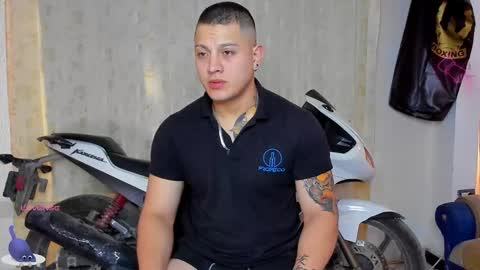 Snapshot of kaledd_musclee chatting on 24, 12, 2024 Kaledd musclees room Master online show from 24, 12, 2024