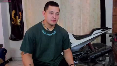 Snapshot of kaledd_musclee chatting on 11, 1, 2025 Kaledd musclees room Master online show from 11, 1, 2025