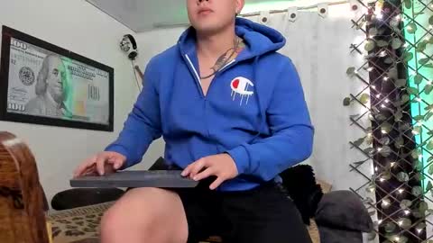 Snapshot of kaledd_musclee chatting on 1, 2, 2025 Kaledd musclees room Master online show from 1, 2, 2025