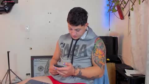 Snapshot of kaledd_musclee chatting on 8, 3, 2025 Kaledd musclees room Master online show from 8, 3, 2025