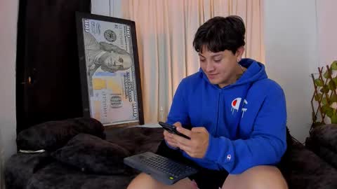 Snapshot of kaledd_musclee chatting on 8, 11, 2025 Kaledd musclees room Master online show from 8, 11, 2025