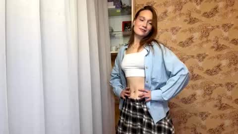 Snapshot of kallieboice chatting on 8, 11, 2025 Kallie online show from 8, 11, 2025