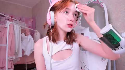 Snapshot of kalymidy chatting on 12, 10, 2025 kalymidy online show from 12, 10, 2025