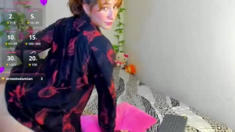 Snapshot of kalyna__bacon1 chatting on 29, 9, 2025 kalynita online show from 29, 9, 2025