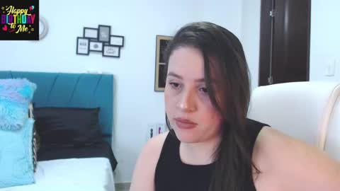 Kamilalopez online show from 9, 2, 2025