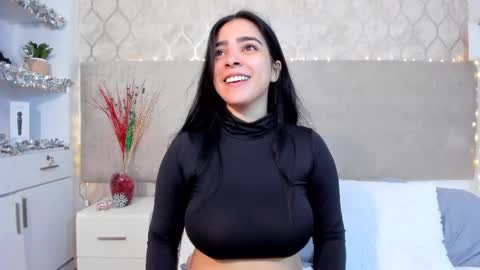 Kamila Betancourt online show from 3, 12, 2025