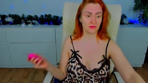 kamilahot25 online show from 10, 1, 2025