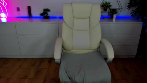 kamilahot25 online show from 18, 10, 2025