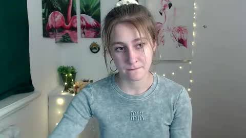 kamilla_love_ online show from 13, 10, 2025