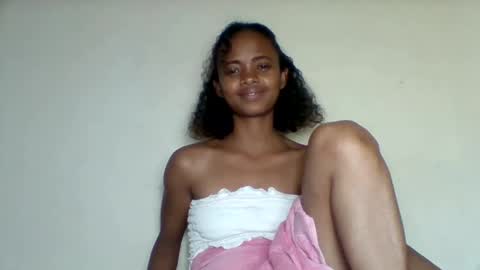 kamillah69 online show from 13, 12, 2025