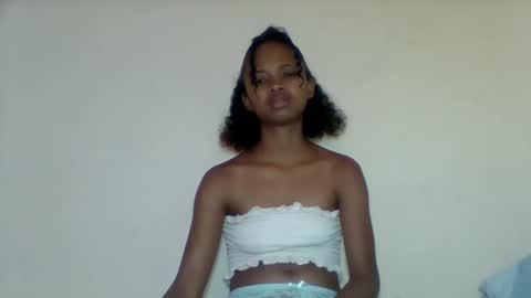 kamillah69 online show from 7, 1, 2026