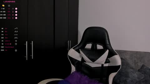 Snapshot of kandy_s chatting on 26, 3, 2026 Ask me online show from 26, 3, 2026