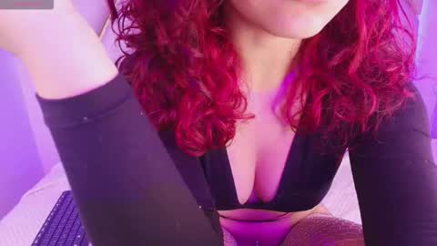 Cami online show from 16, 9, 2025