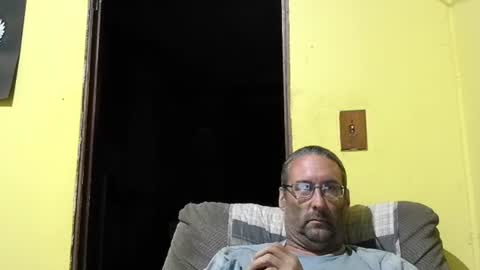 Snapshot of kansasfarmer1 chatting on 9, 10, 2025 kansasfarmer1 online show from 9, 10, 2025